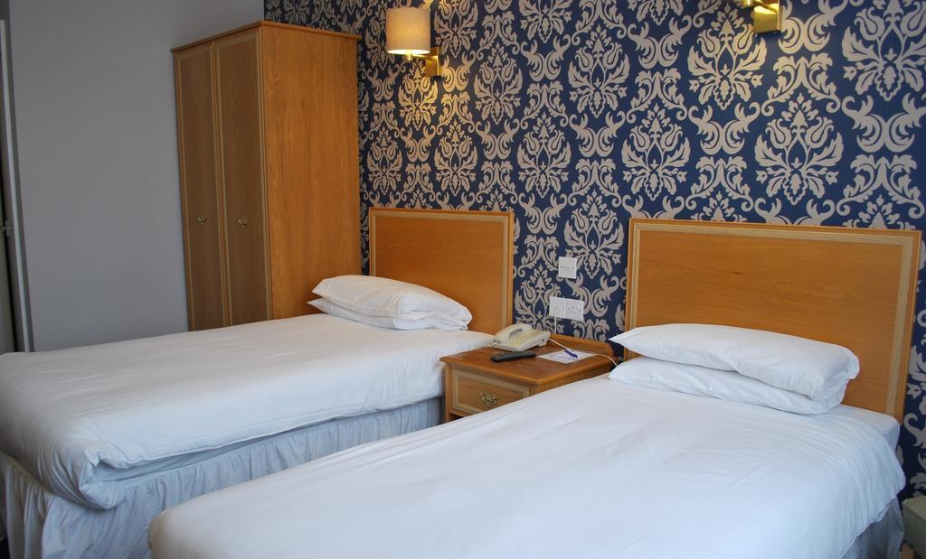 Best Western Cumberland Hotel Harrow Ruang foto